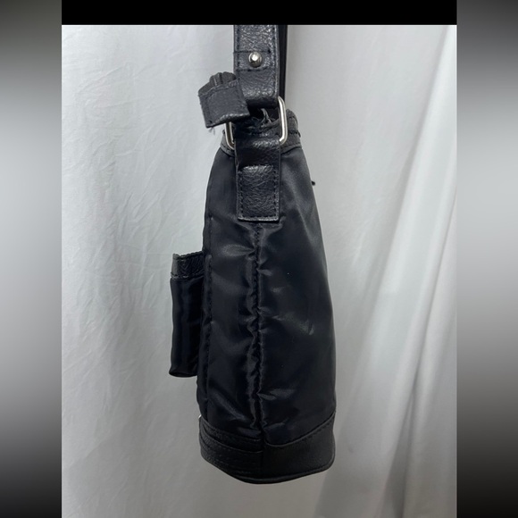 B.Ø.C GILBERTON PUFFER CROSSBODY / SHOULDER BAG • BLACK • PERFECT CONDITION - Picture 6 of 12